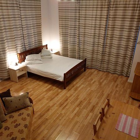 Arsenal Hotel Daugavpils Kültér fotó