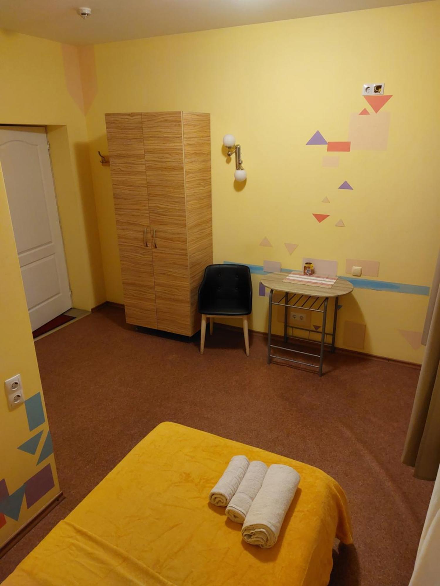 Arsenal Hotel Daugavpils Szoba fotó