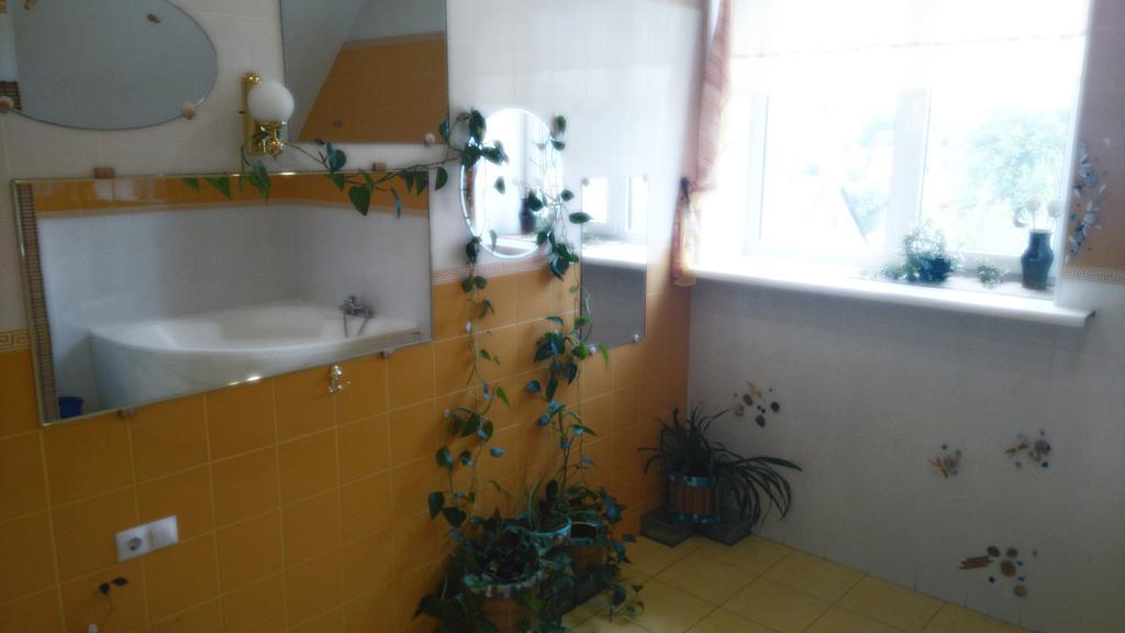 Arsenal Hotel Daugavpils Kültér fotó