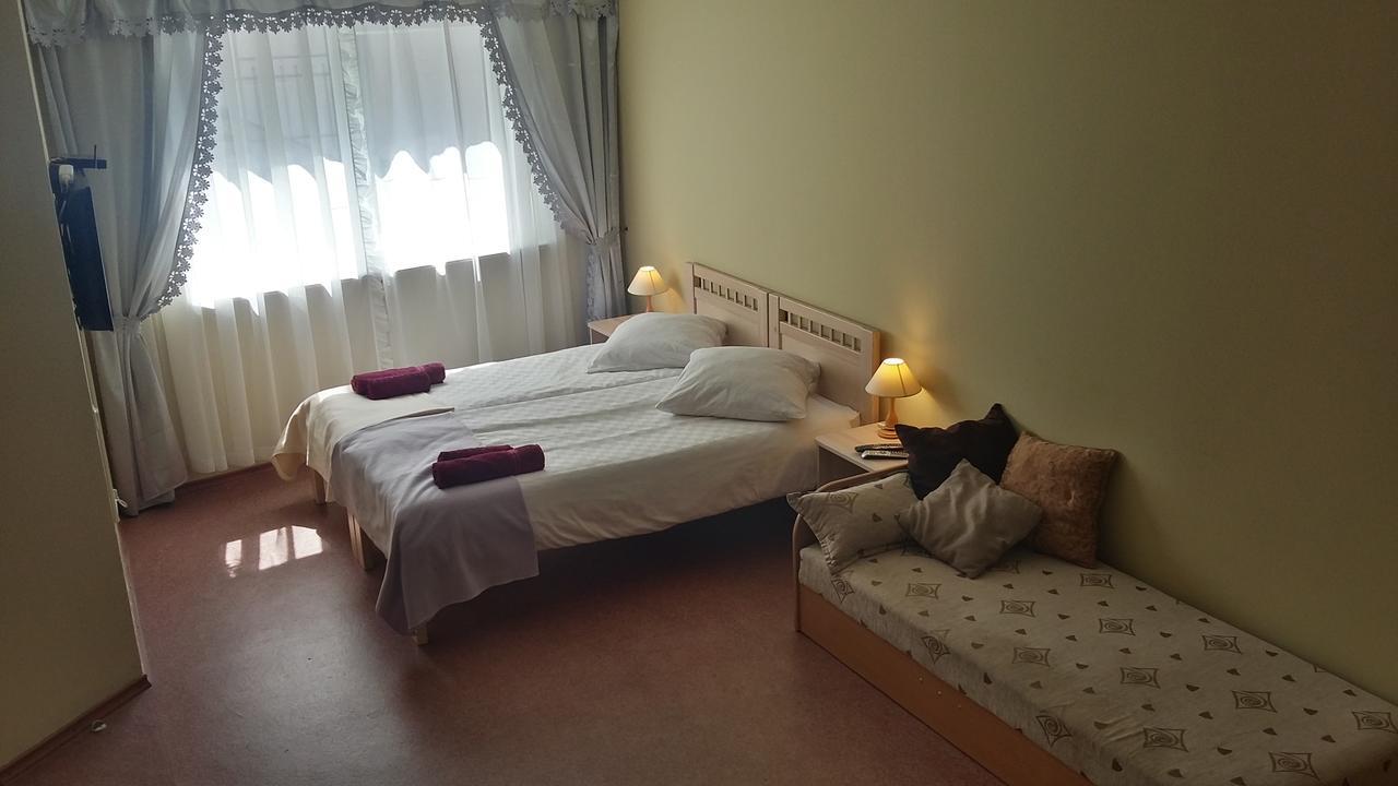 Arsenal Hotel Daugavpils Kültér fotó